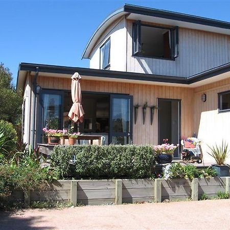 Kotuku Bed & Breakfast Whangamata Exterior photo