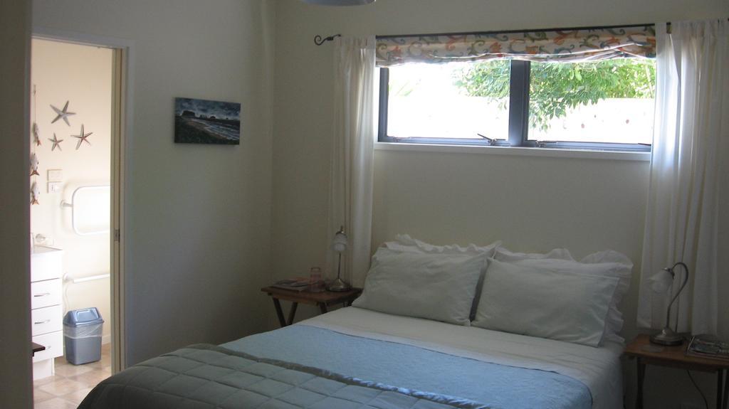 Kotuku Bed & Breakfast Whangamata Room photo