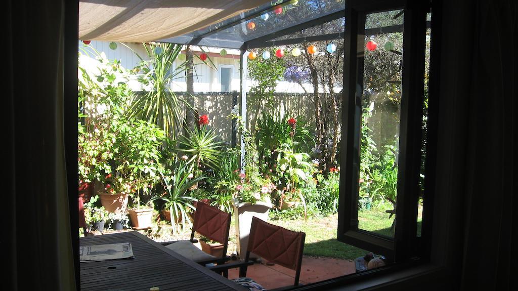 Kotuku Bed & Breakfast Whangamata Exterior photo