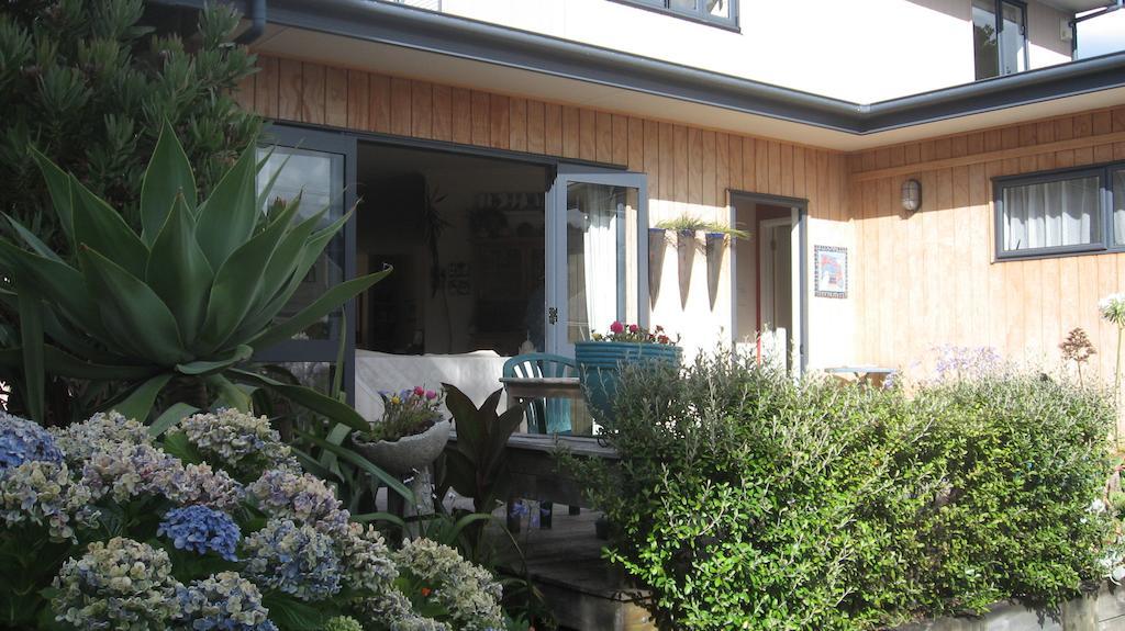 Kotuku Bed & Breakfast Whangamata Exterior photo